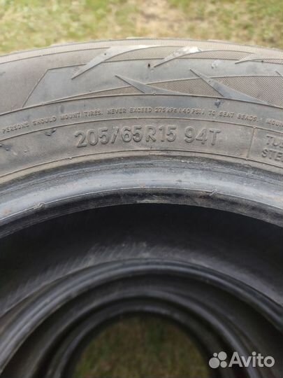 Toyo Observe Ice-Freezer 205/55 R15 94