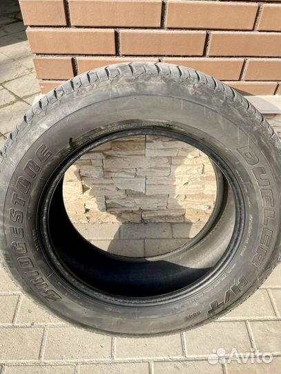 Bridgestone Dueler H/T 684II 275/60 R20 115H