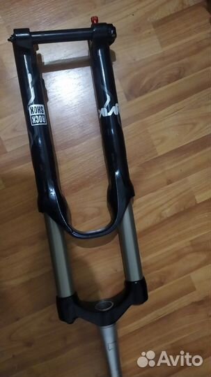 Вилка RockShox Lyrik и запчасти