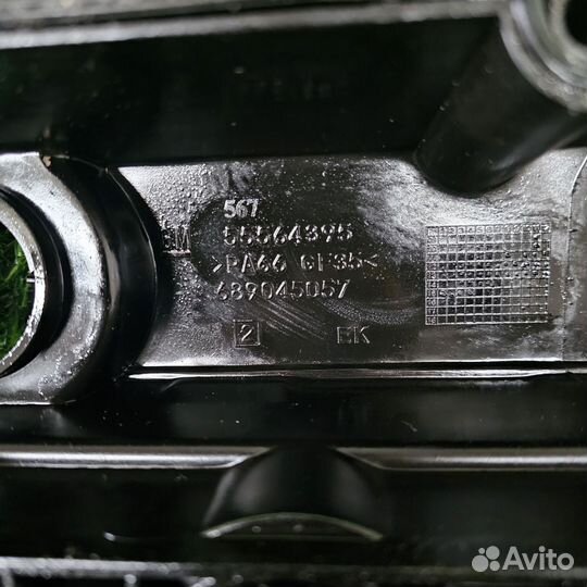 Клапанная крышка Chevrolet Cruze F16D4