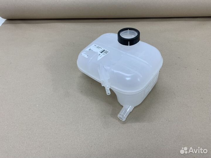 Бачок расширительный Opel Astra H