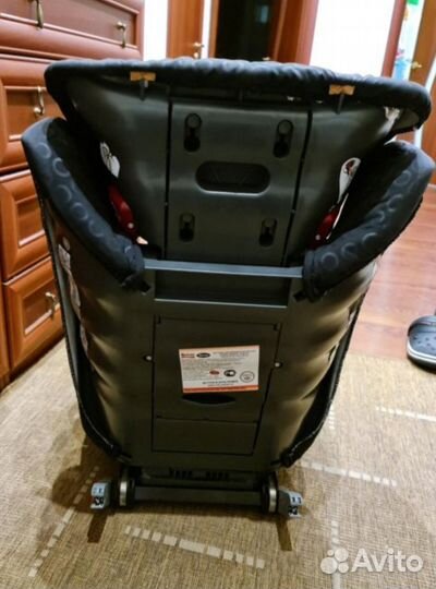 Автомобильное кресло britax romer isofix