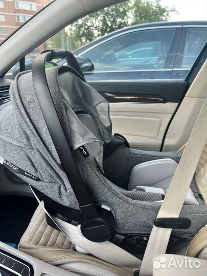 Автолюлька bugaboo nuna с базой isofix