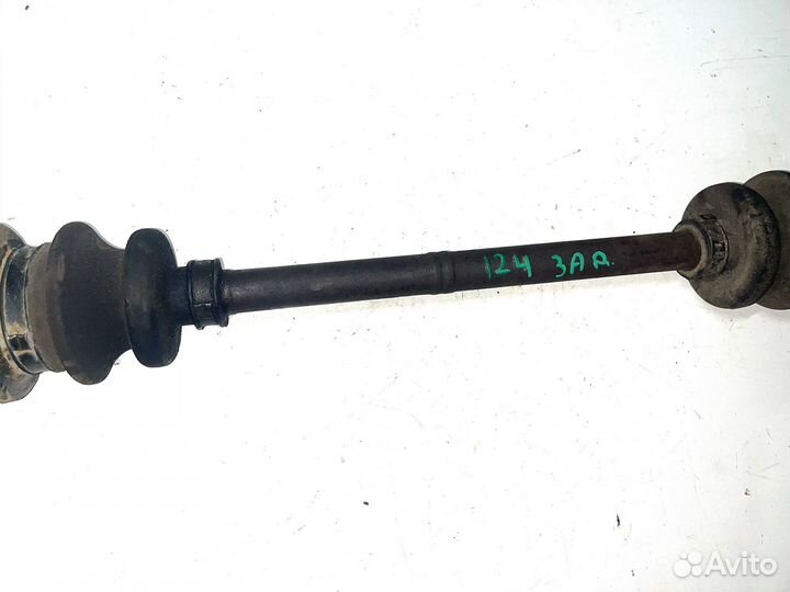 Привод задний Mercedes W124