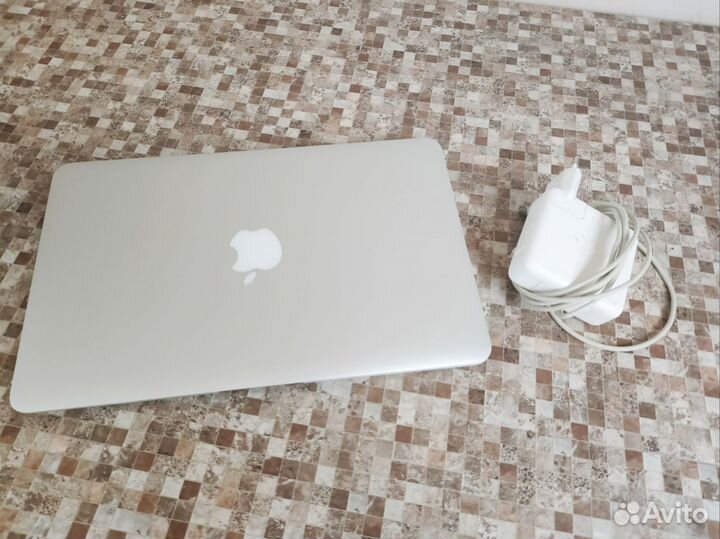 Macbook Air 11 2012