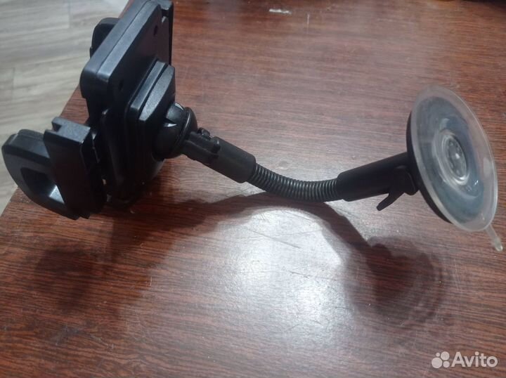 Держатель для телефона в машину