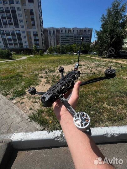 Дpoн FPV piranha 7 и 10 