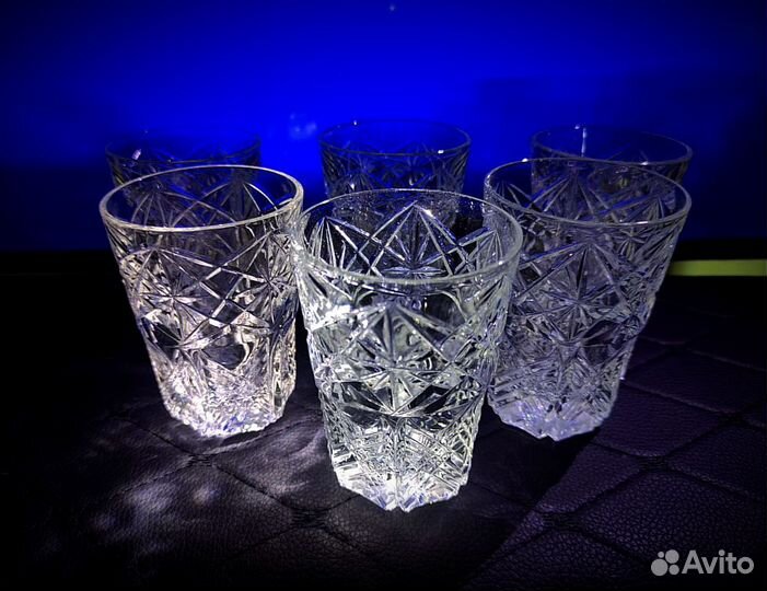 Набор хрустальных стаканов