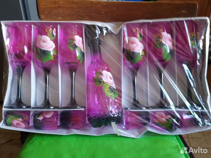 Набор фужеров и рюмок