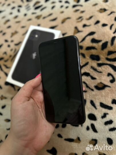 iPhone 11, 128 ГБ