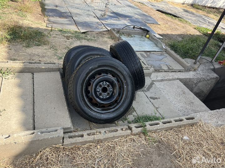 Yokohama Ice Guard IG30 175/65 R14