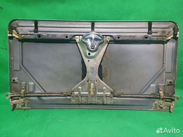 Механическая крышка люка Mercedes w201