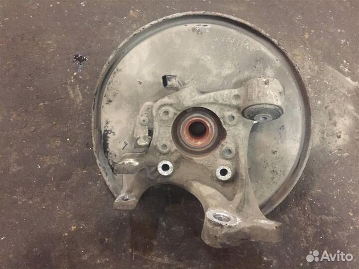 Кулак поворотный задний левый Audi A6 (C6 4F) All