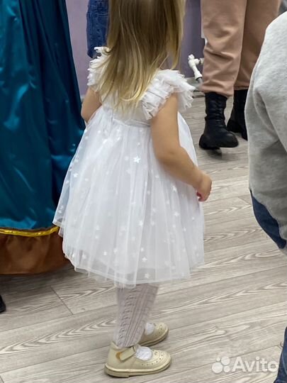 Платье нарядное 104