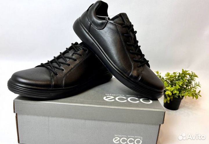 Кроссовки Ecco легкие