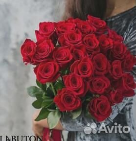 25 роз с доставкой