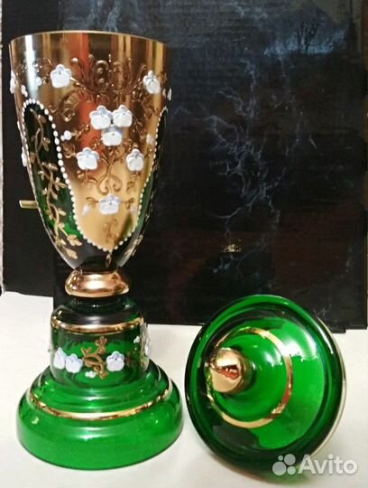 Вазы, смальта пр-во Богемия Чехия