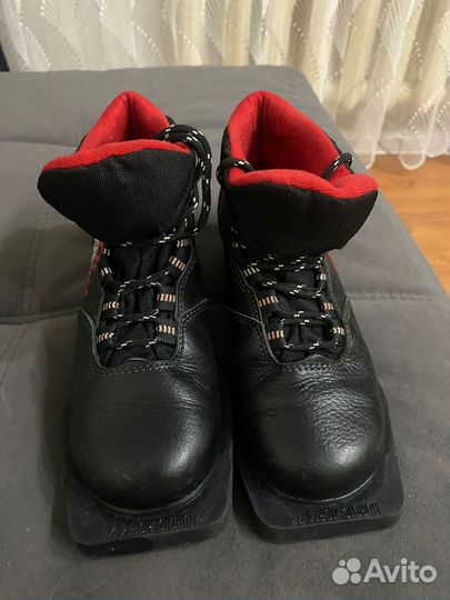 Лыжные ботинки детские 34