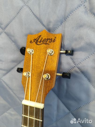 Укулеле Aiersi