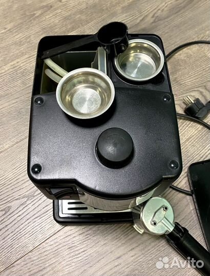 Кофемашина Delongi bar 14f