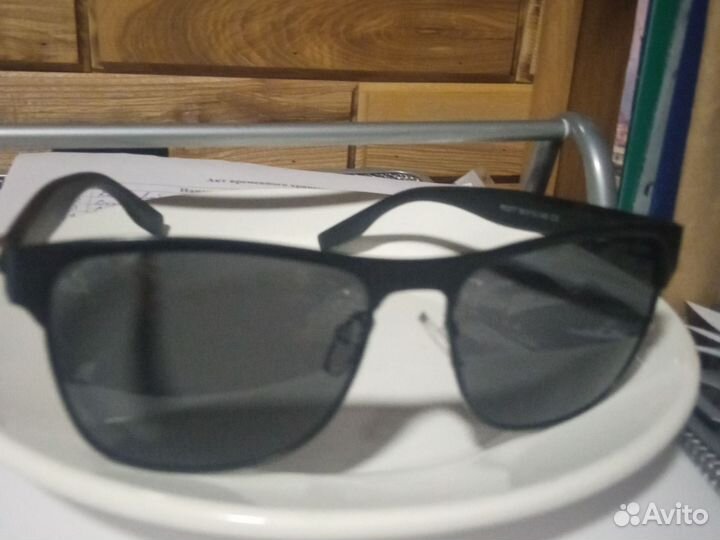 Солнцезащитные очки