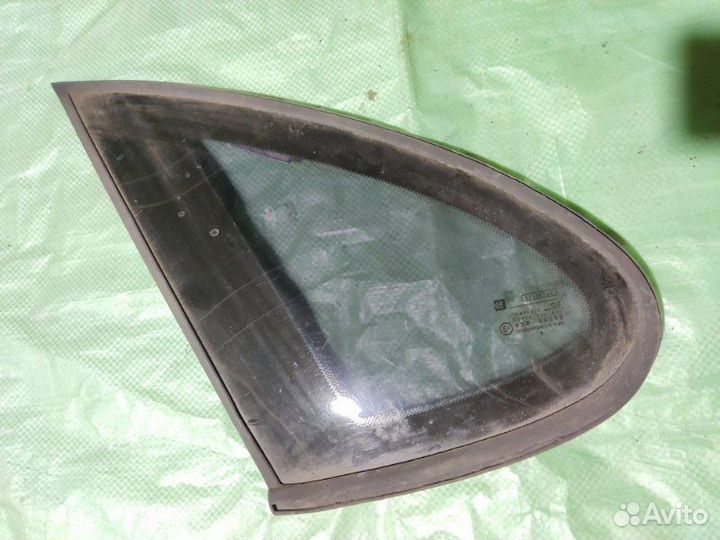 Стекло багажника заднее левое Opel Vectra B седан