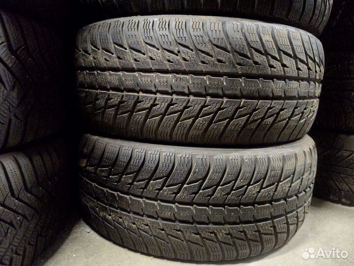 Nokian Tyres WR SUV 3 235/55 R17