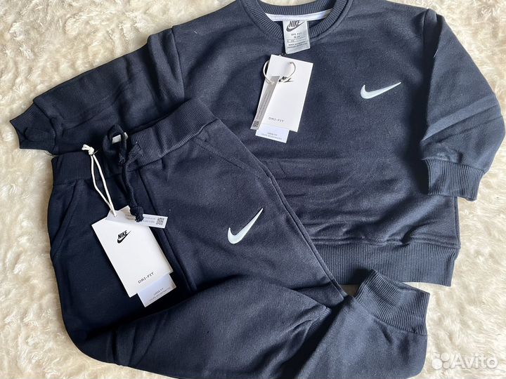 Костюм детский nike новый