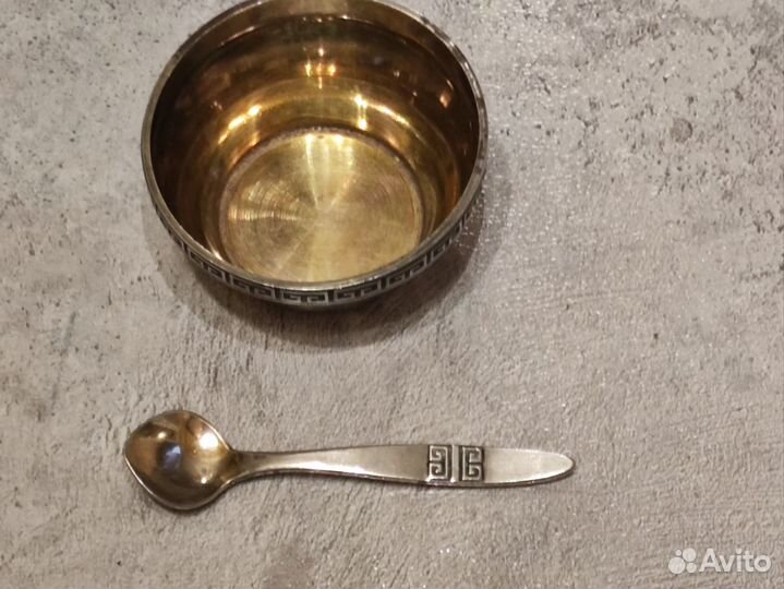 Солонка с ложкой, рюмки серебро (антиквариат)
