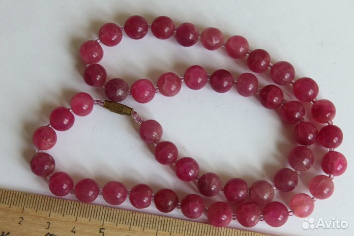 Бусы. крупные природные не облагороженные рубины