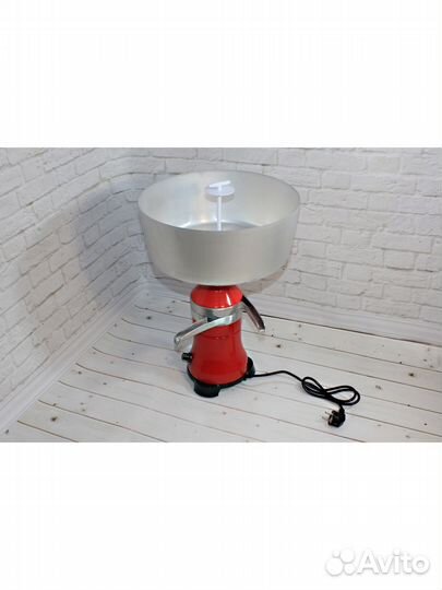 Электросепаратор смр-100л/ч Умница