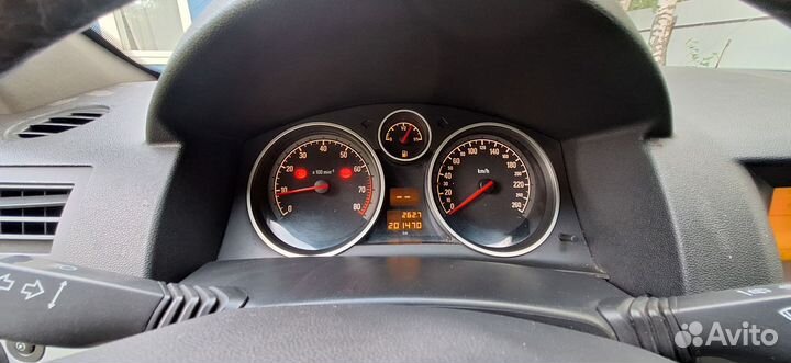 Opel Astra 1.6 МТ, 2006, 201 000 км