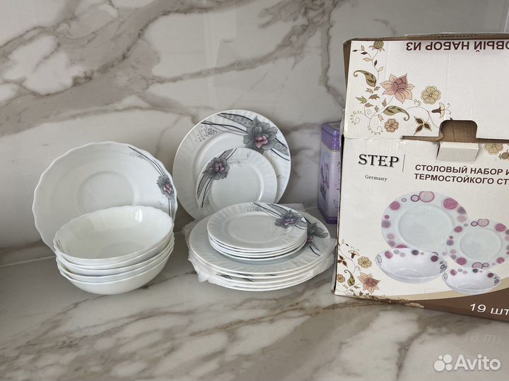 Набор столовой посуды на 6 персон