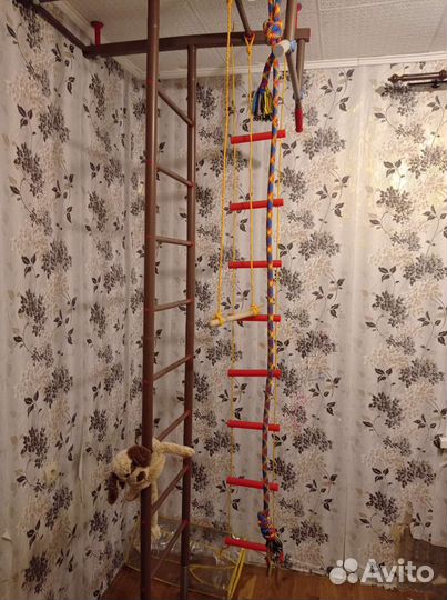 Шведская стенка для детей