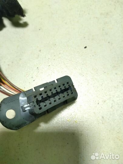 Коса центральной консоли Volvo V70 B5254T 1999