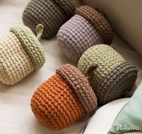 Корзина вязаная в детскую