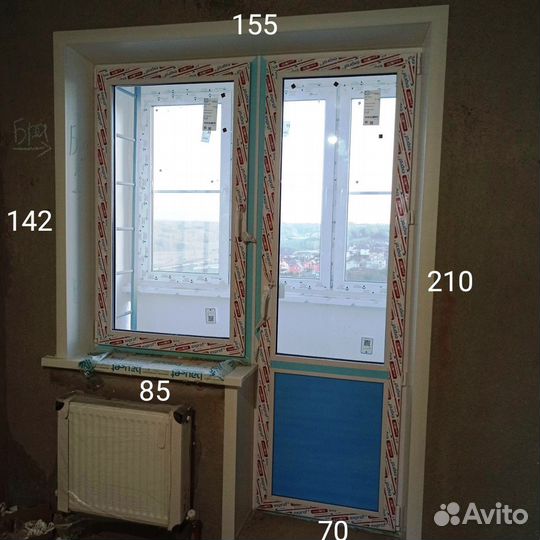 Балконный блок с дверью пластик