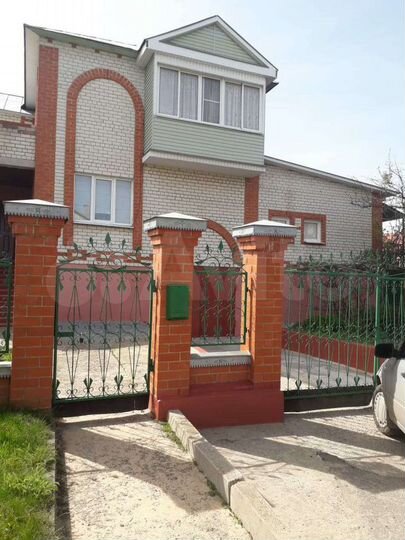 Дом 300 м² на участке 15 сот.
