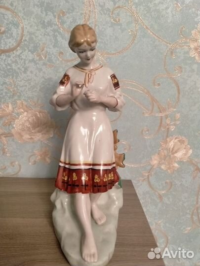 Фарфоровая статуэтка СССР 