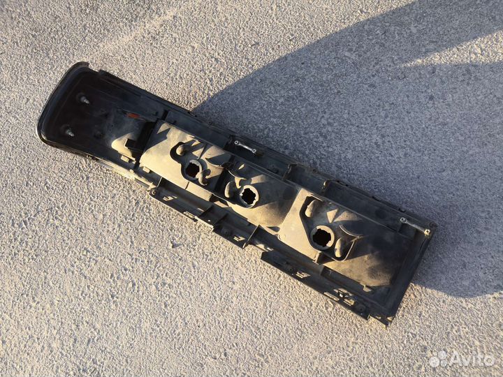 Фонарь левый toyota cresta x81