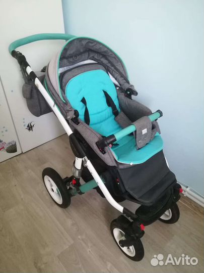 Прогулочная коляска adamex