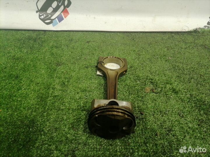 Поршень с шатуном Bmw 523 F10 N52B25AF 2011