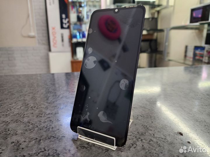 Дисплей на Honor 8A