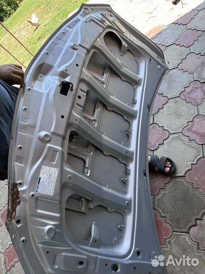 Капот на toyota 2008 года Оригинал