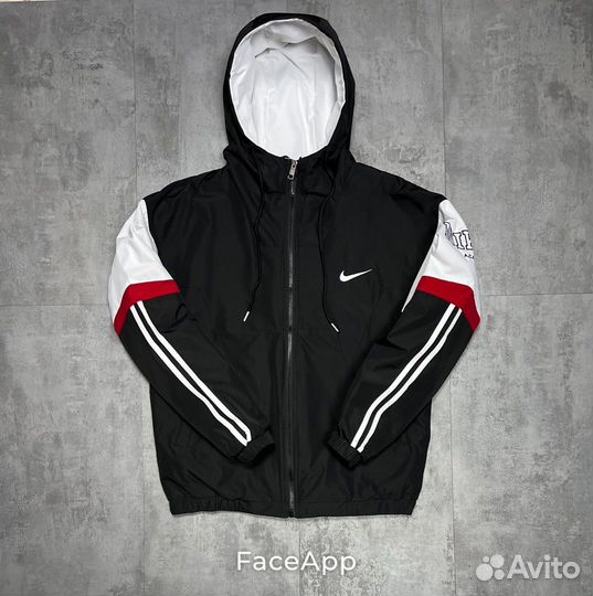 Куртка мужская Nike