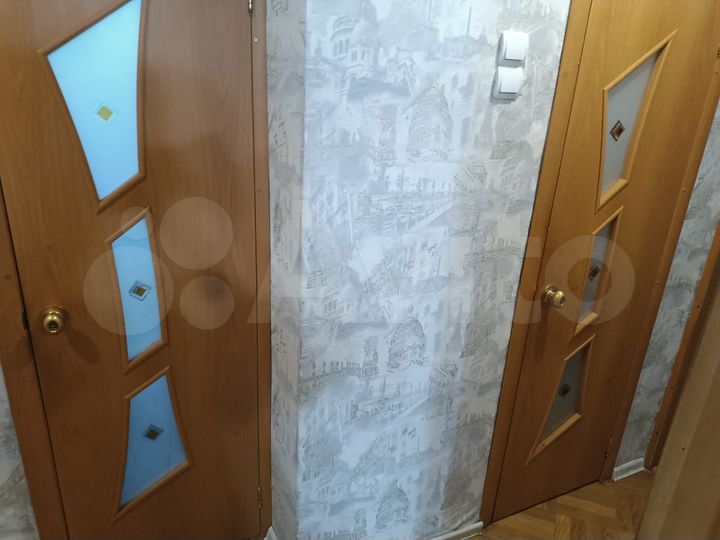 2-к. квартира, 49 м², 1/2 эт.