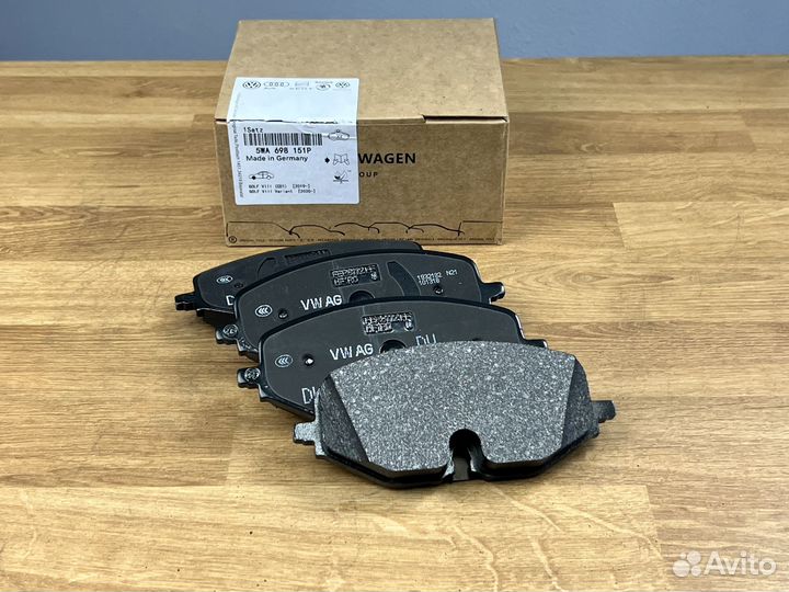 Тормозные колодки передние Skoda Octavia A8 5WA698