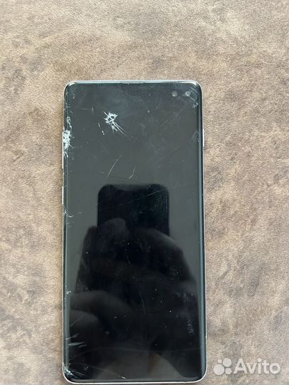 Samsung Galaxy S10, 8/128 ГБ