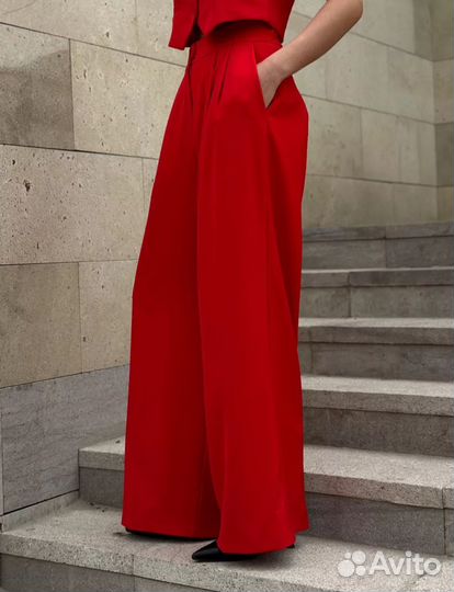 Брючный костюм женский