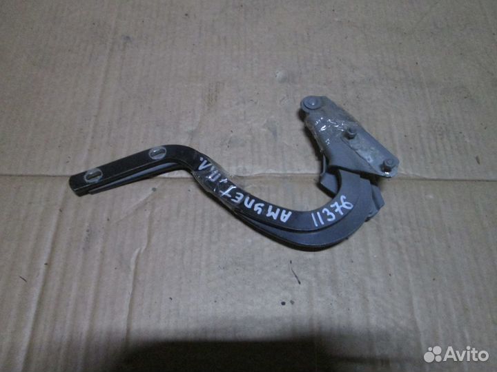 Петля капота Чери Амулет Amulet